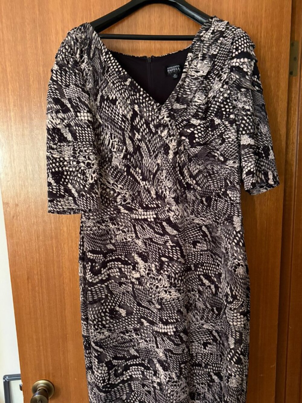 Adrianna Papel Woman Sheath Cocktail Dress 18W Snakeskin Black Cream Grey